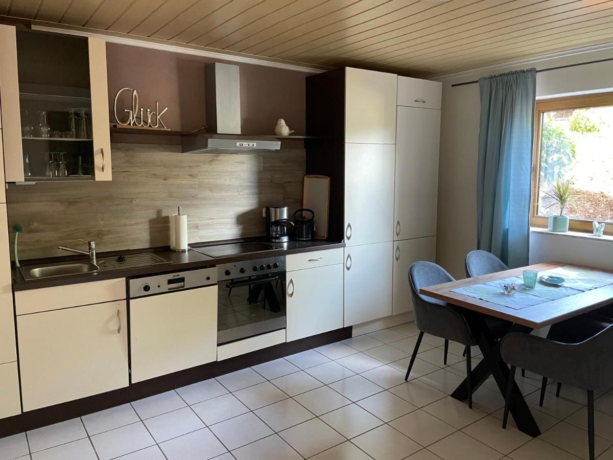 شقة Haus Baerbel Geisfeld  المظهر الخارجي الصورة